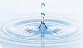 Gota d’água formando ondas concêntricas